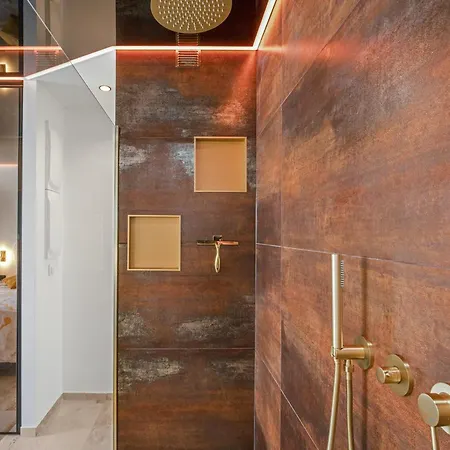 Ambassador Elegance And Comfort Steps From The Naturist