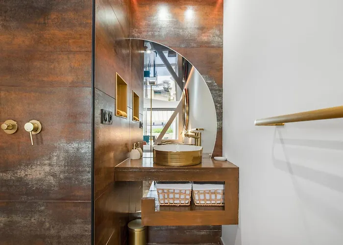 別荘 Ambassador Elegance And Comfort Steps From The Naturist